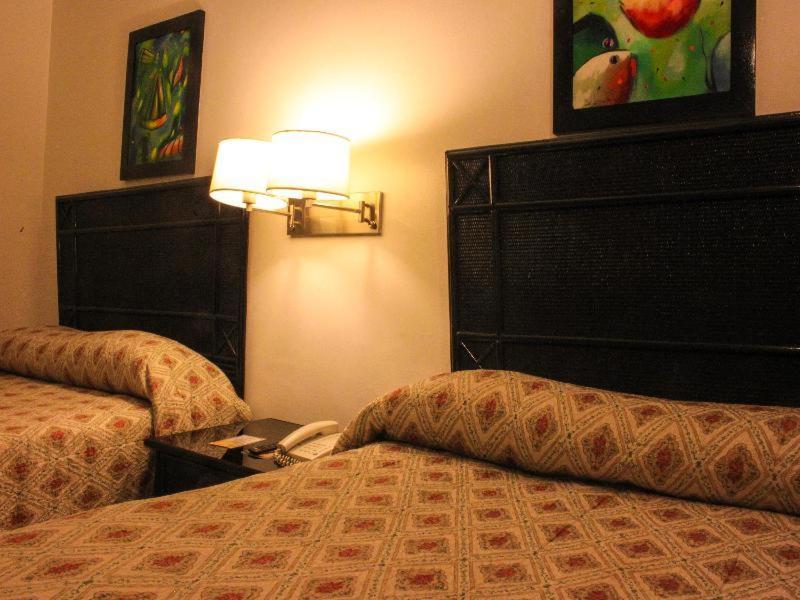 Napolitano Hotel Santo Domingo Szoba fotó